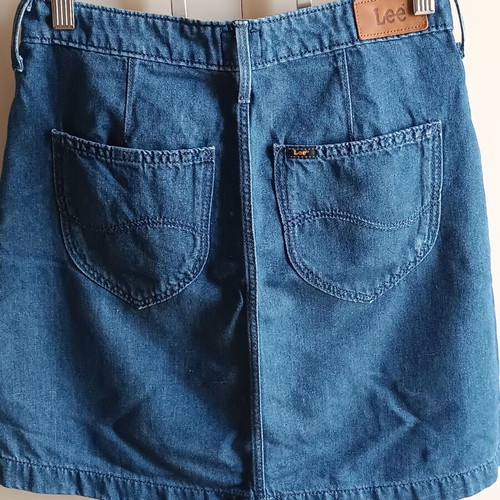 Lee denim mini skirt used, size 26, blue