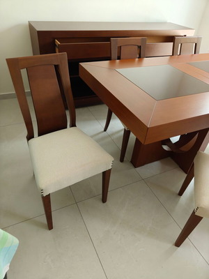 Wooden dining set with 6 chairs and buffet