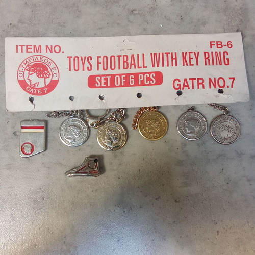 Olympiakos Gate 7 Keychain Set used, 7 pieces from 1990s