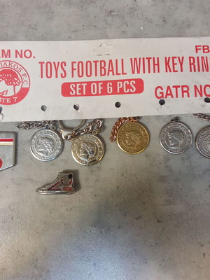 Olympiakos Gate 7 Keychain Set used, 7 pieces from 1990s