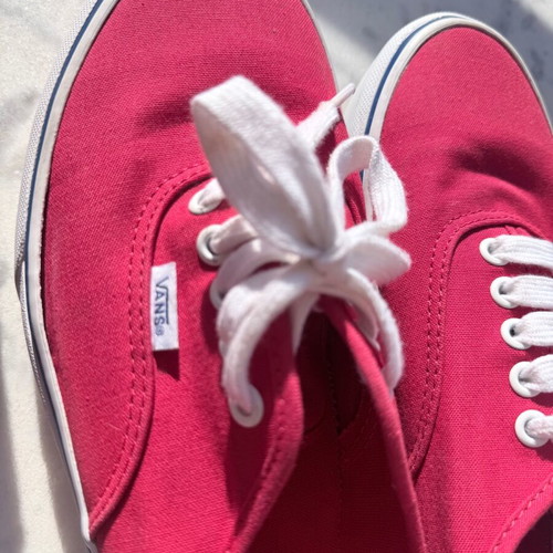 Vans Authentic shoes size 41 like new, red canvas