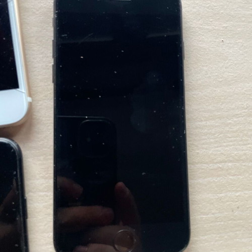 Apple iPhone 7, 8, SE pack of 6 like new