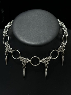 Chainmail choker necklace with spikes handmade, new, silver stainless steel