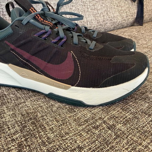 Nike Juniper Trail 2 men's sneakers size 43 like new, black and purple