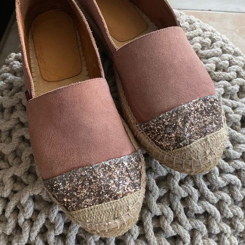 Doca espadrilles size 40 like new, real leather and suede, dusty pink with glitter