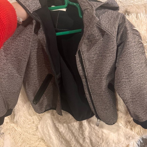 Παιδικό μπουφάν με κουκούλα H&M γκρι σαν καινούργιο, μέγεθος 122 cm