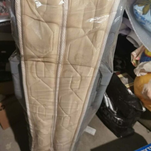 Folding camping bed
