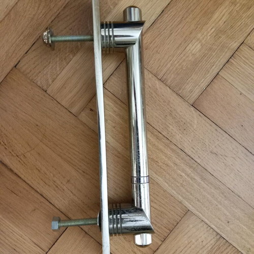 Door handle for entrance