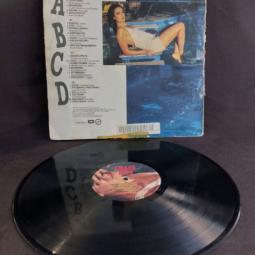 Smash Hits vinyl used, pop, in very good condition