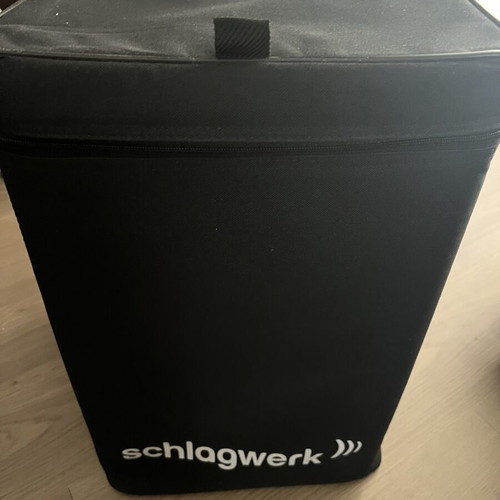 Schlagwerk cajon with case, like new
