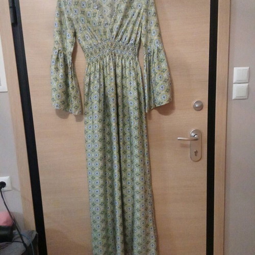 Silk women's dress Denny Rose like new, size S/M, multicolor