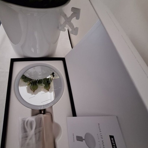 Notino LED Makeup Mirror new