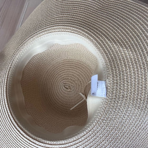 Hat beige natural paper like new, size S-M