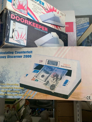 Calculating Counterfeit Money Discerner 2000 new
