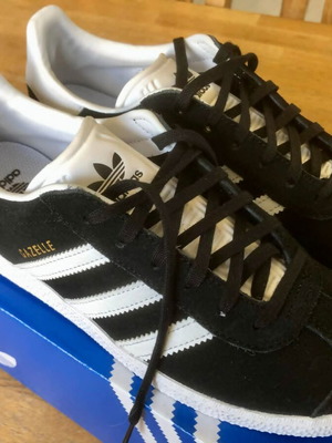 Sneakers Adidas Gazelle J παιδικά unisex καινούργια, μαύρα 38 2/3