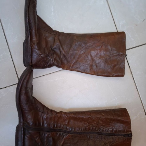 Brown leather vintage boots size 38, refurbished