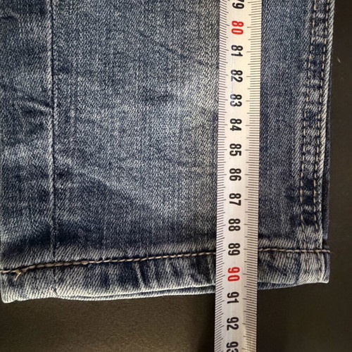 Jean and Tshirt set like new, large, with rips