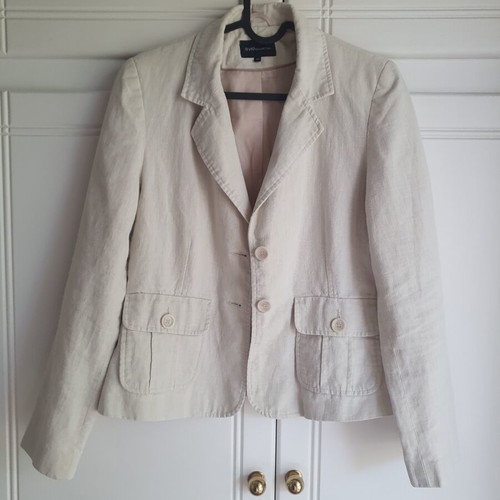 Linen jacket like new beige, size 10 medium, casual with pockets