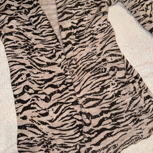 Animal print cardigan like new, size S