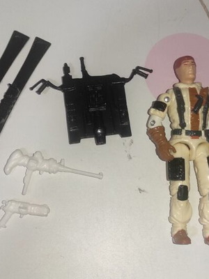 G.I.JOE Blizzard (v1) 1988 figure used with equipment