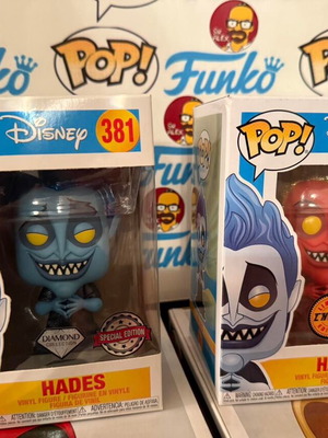 Hades Funko Pop set Diamond & Chase 381