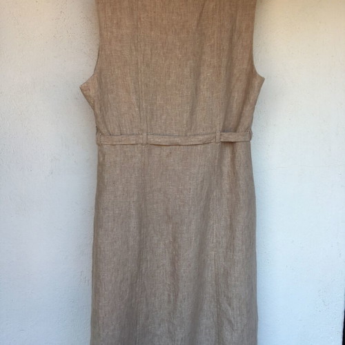In Wear summer linen dress size 40 M like new, beige