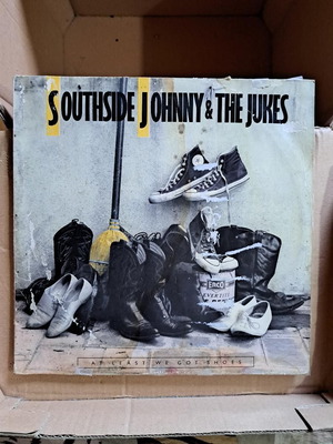 Southside Johnny And The Jukes-At Least We Got Shoes lp 8e