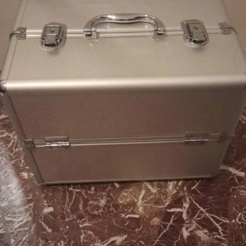 Professional makeup case new