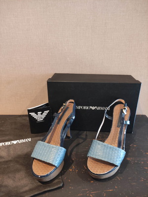 Armani Jeans δερμάτινα πέδιλα μεταχειρισμένα, μπλε, νούμερο 39