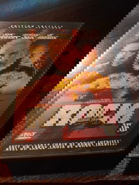DVD THE ROCK CLASSIC ACTION MOVIE WITH SEAN CONNERY AND NICOLAS CAGE