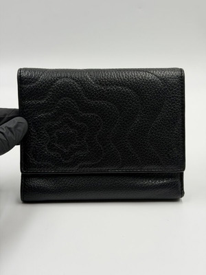 Montblanc leather wallet like new, black