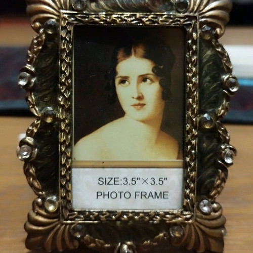Vintage frame set like new with embossed designs and rhinestones