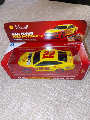 Shell Motorsport Collection Team Penske Ford Mustang GT remote control new