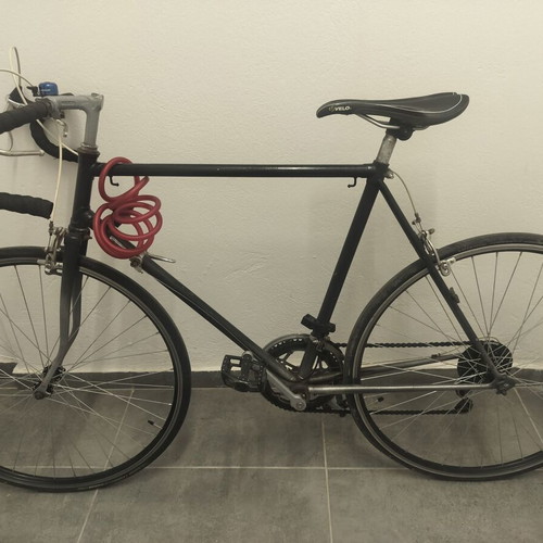 Antique road bike, black, 29 inch, V-brakes, gears