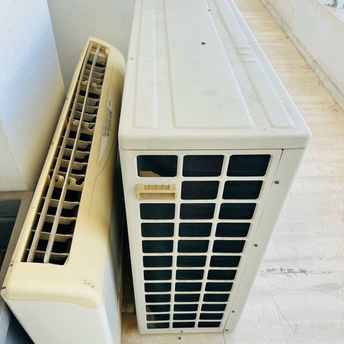 Electra air conditioner used 30,000 BTU Model OU8-30 RC R410 EL