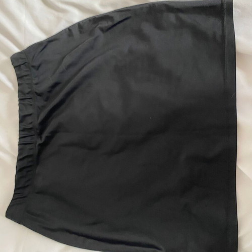Complot black mini skirt size M like new