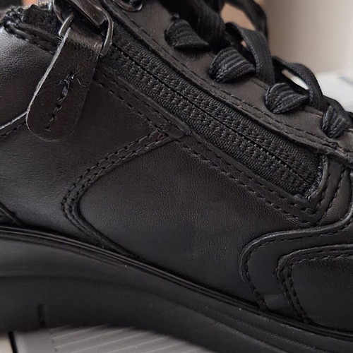 Tamaris PureRelax Black Leather Sneakers Like New Size 36