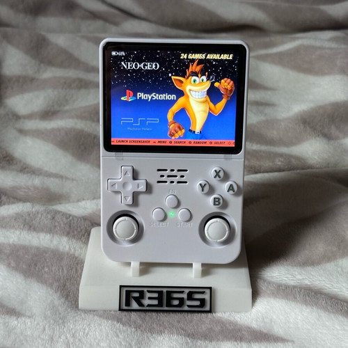 Retro handheld console with 16,000 games and memory card new