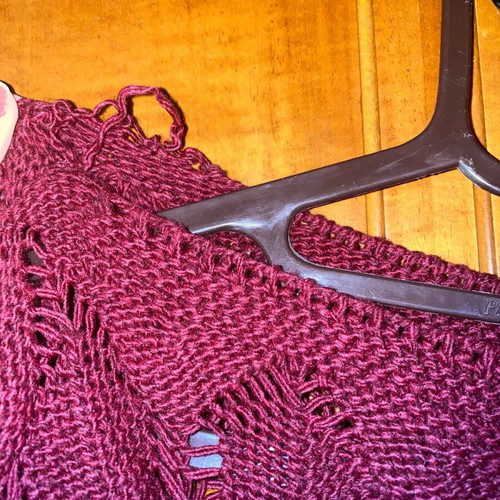 Pullover used, short, red, size S