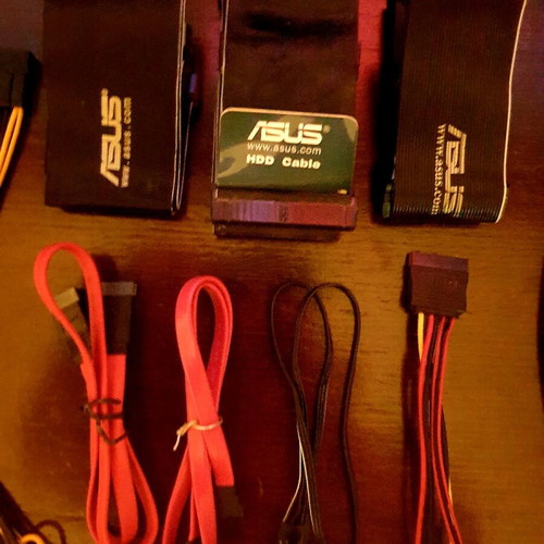 Computer cables pack new