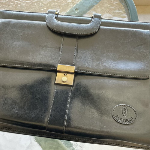 Bartuggi leather men's bag like new, 30x40 cm, black