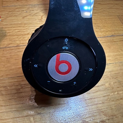 Beats Wired Headphones like new, black