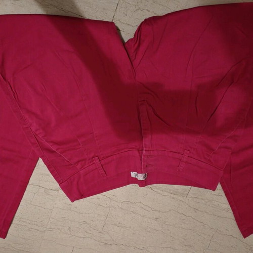 Fuchsia women's fabric pants like new, sizes S-M