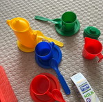 Children's play tea set like new