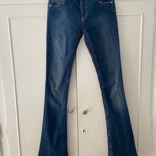 Armani Jeans women's jeans size 24 new, blue, flared