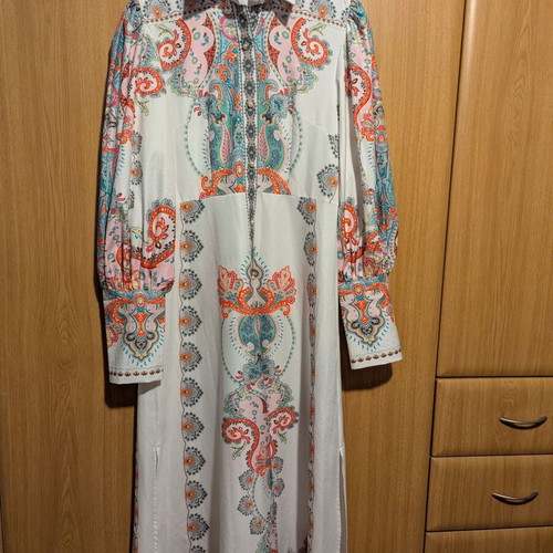 Serendipity dress like new, one size fits small medium, multicolor