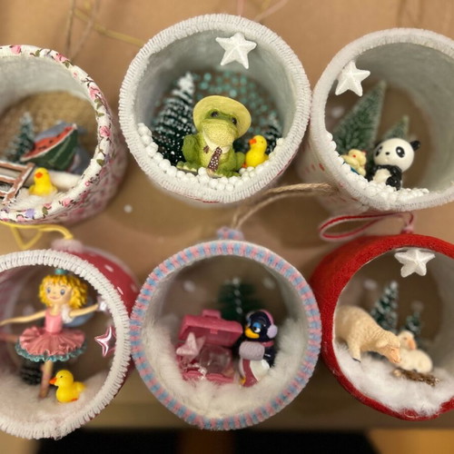 Handmade Christmas ornaments new, 8 cm diameter