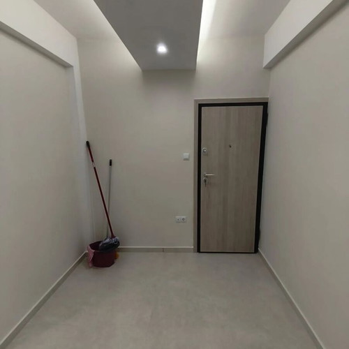 Apartment 40 m² corner, bright, fully renovated 2025 in Keratsini