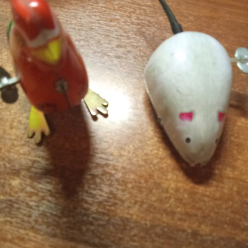 Tin toy replicas used, non-functional for decoration