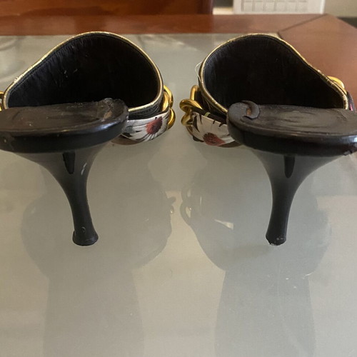 Rollini patent leather sandals with gold chain details, like new